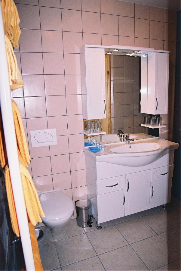 Guest House Cater Ласко Экстерьер фото